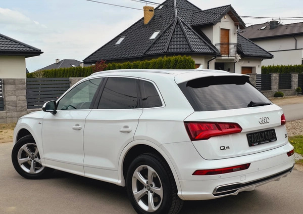 Audi Q5 cena 125458 przebieg: 155000, rok produkcji 2018 z Bystrzyca Kłodzka małe 781